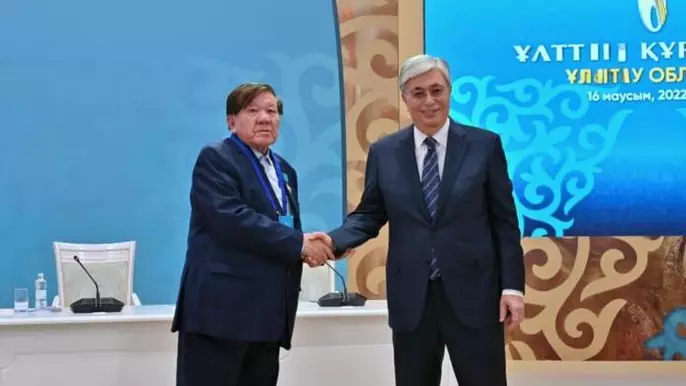 «Соңғы аманаты...»: Мұхтар Шахановтың жары Тоқаевқа хат жолдады