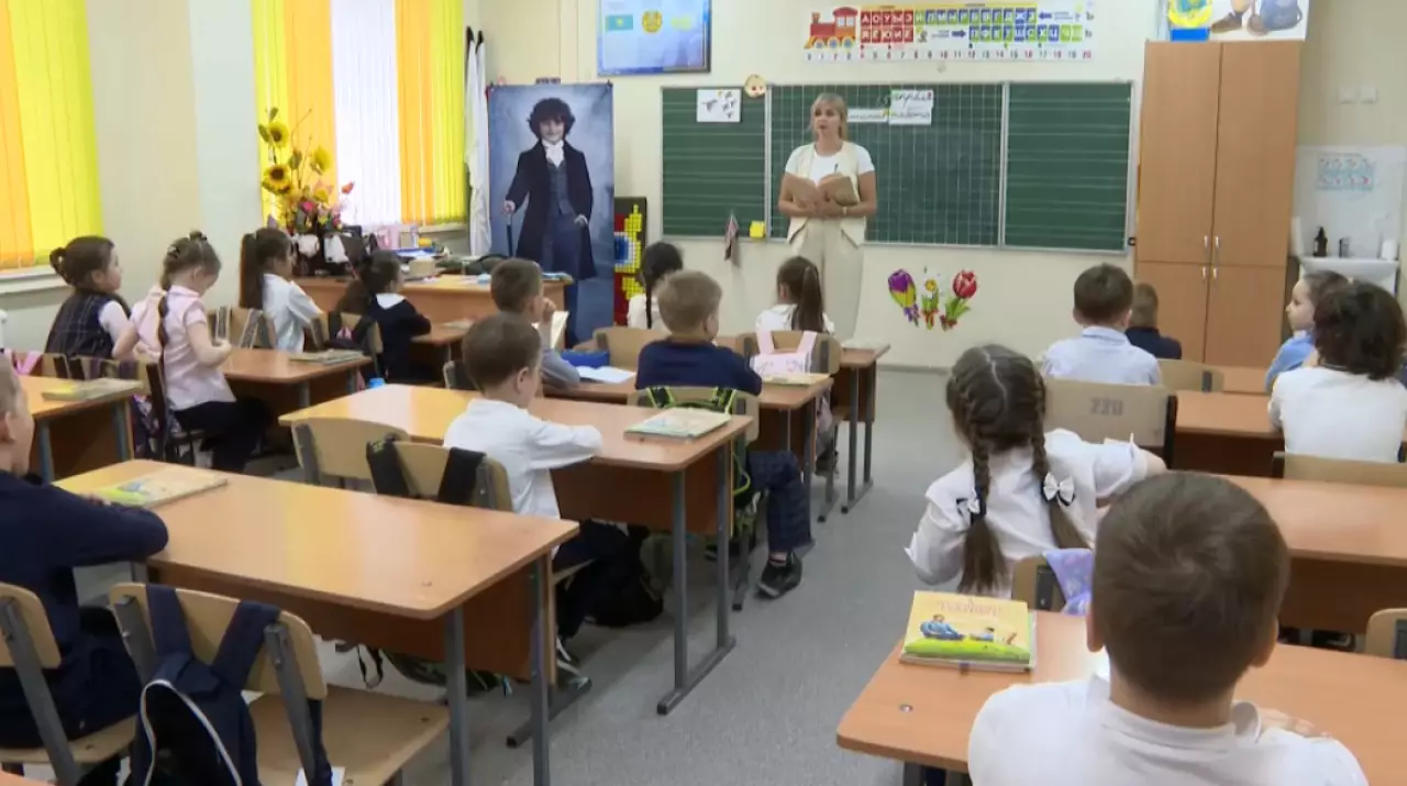 В школах ВКО не хватает 48 директоров