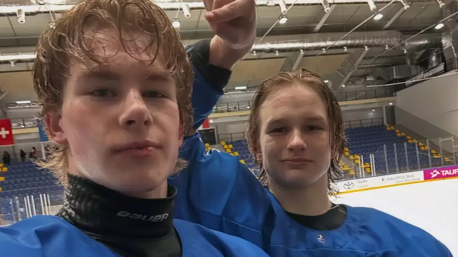 Казахстан забил 15 шайб за два матча на ЧМ-2026 среди юниоров