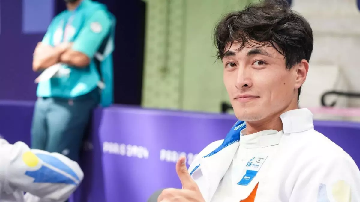 Серебро в Будапеште: Ерлик Сертай стал финалистом Гран-при по фехтованию