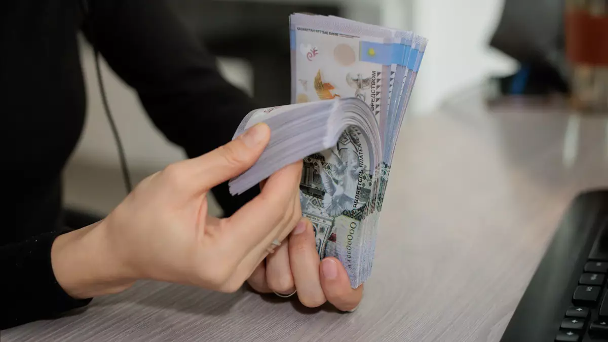 2,2 млн теңгеге дейін: біржолғы декреттік төлемнің шегі қандай?