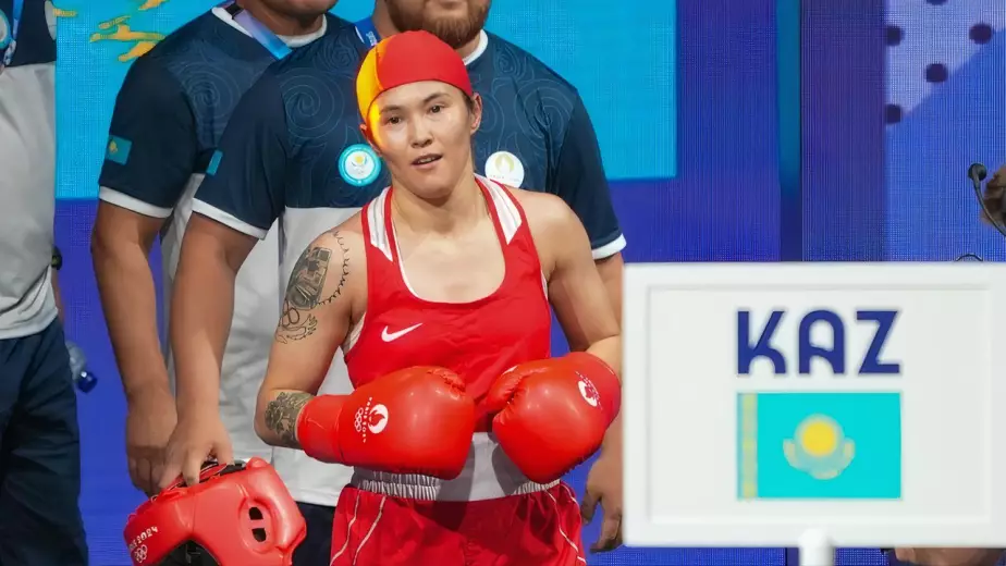Прямая трансляция Кубка мира по боксу: пять боёв Казахстана в первый день