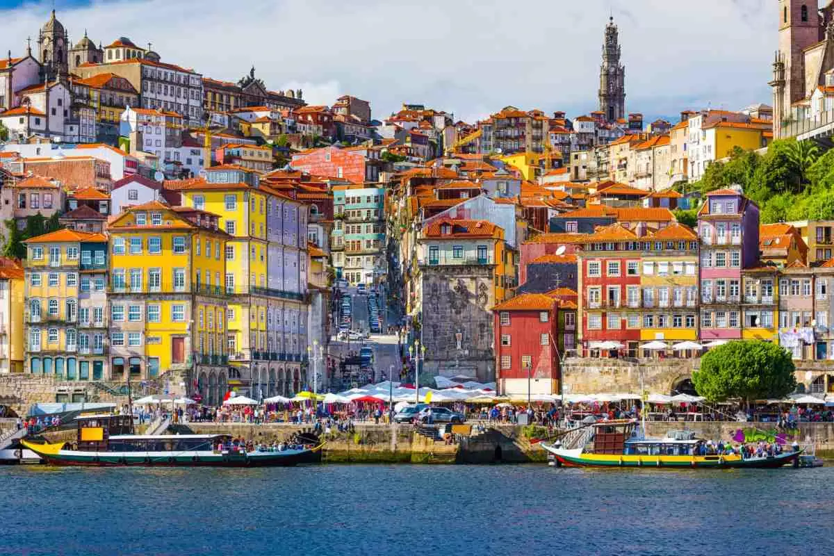 Әлемнің ең түрлі-түсті үздік 10 қаласы анықталды