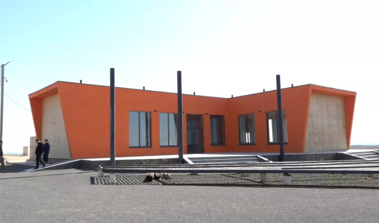 Современный визит-центр открылся в урочище Бозжыра