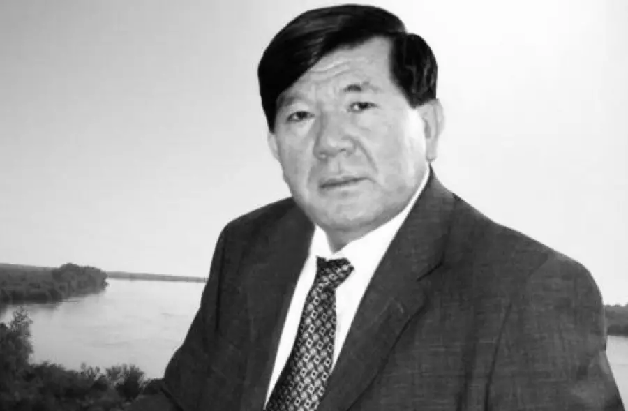 Тоқаев Шахановтың жақындарына көңіл айтты