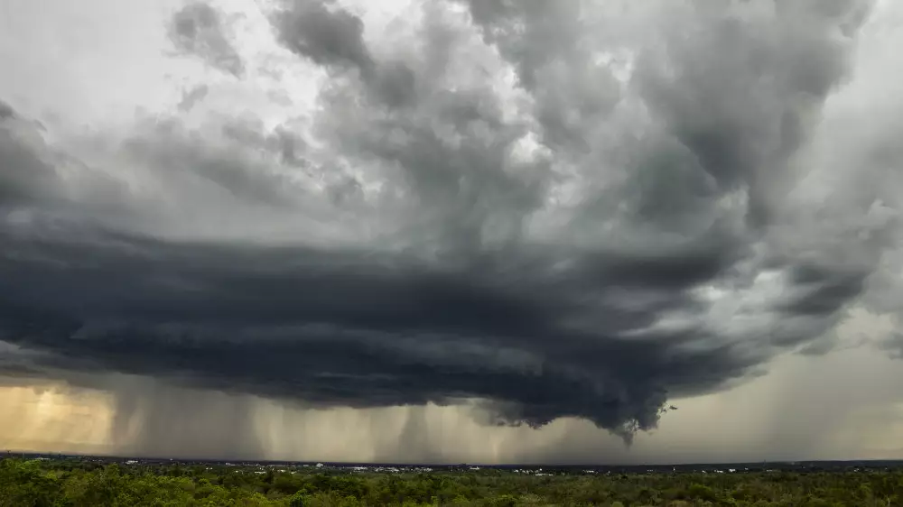Циклон из Москвы принесёт дожди и похолодание в Казахстан