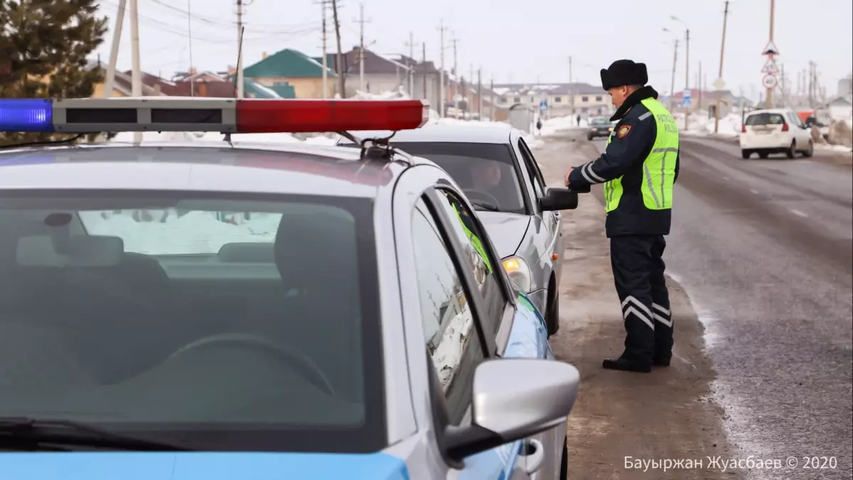 Жүргізушілерге маңызды ақпарат: көлікте қандай заттар болмаса айыппұл салынады?