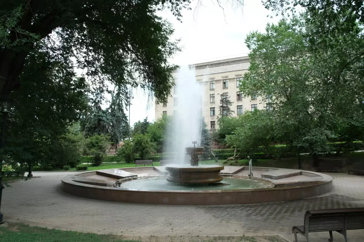 Алматыда мамыр айының басынан бастап субұрқақтарды кезең-кезеңімен қосылады