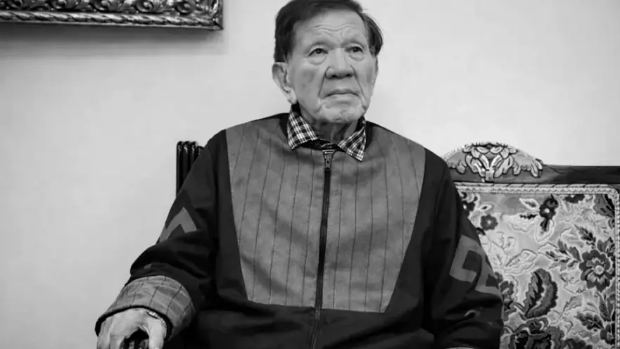 «Оның қазасымен тұтас бір дәуір көшті»: Садыр Жапаров Мұхтар Шахановтың қазасына орай көңіл айтты