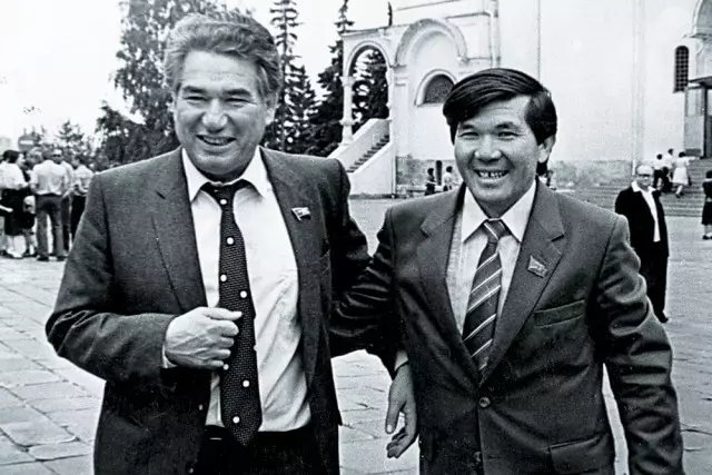 Айгүл Кемелбаева. «Құз басындағы аңшының зары»