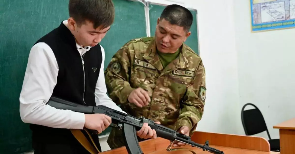   Бастапқы әскери дайындық оқытушыларына арналған онлайн қайта даярлау бағдарламасы іске қосылды   