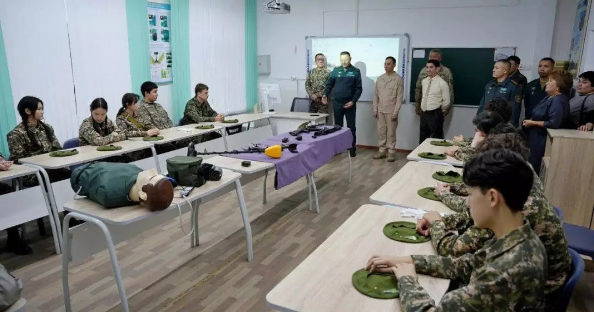  Әскери қызметкерлерге арналған онлайн қайта даярлау бағдарламасы іске қосылды 