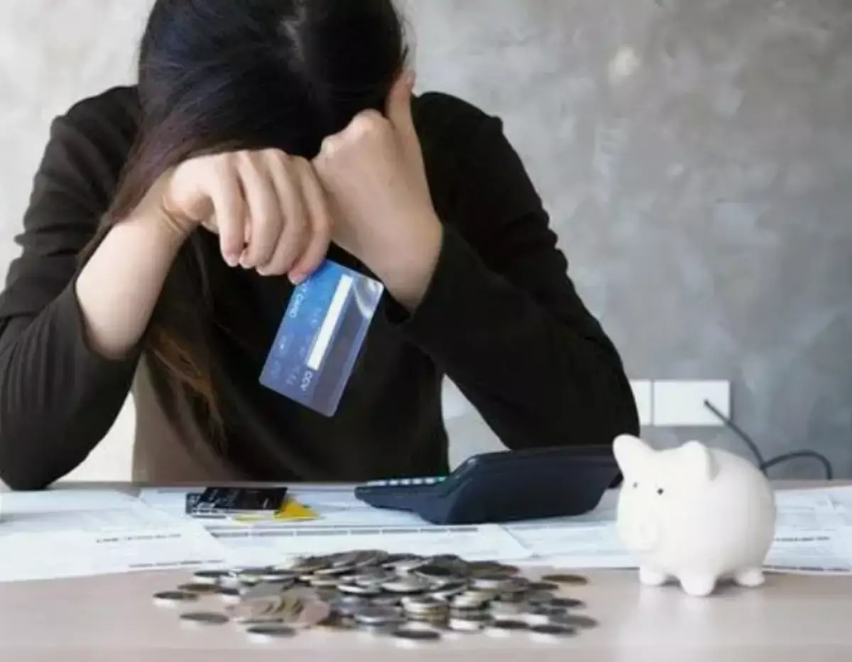 «Комиссионка» годами загоняла в долги и разоряла казахстанцев - новости на Lada.kz 20.04.2026