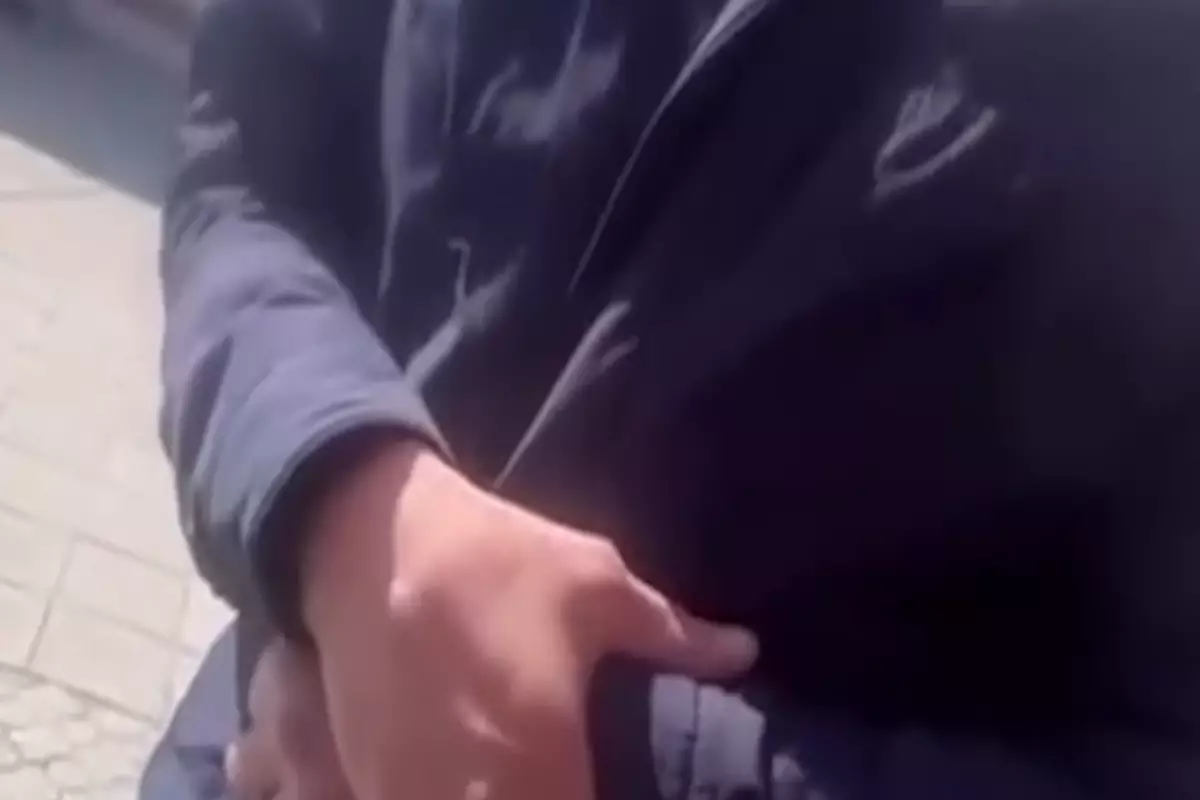 «Хочу тебя изнасиловать»: в Семее мужчина напугал девочек на улице