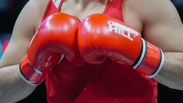 Разгромом обернулся бой Казахстана на Кубке мира по боксу