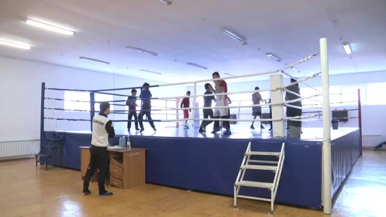 Нарушения выявили в спортшколах Атырауской области