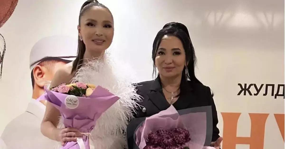   «Осы екеуі адам болып кетсін...»: актриса Жұлдыз Әбдікәрімова енесінен қандай өнеге алғанын айтты (видео)   