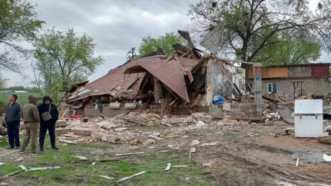 Алматы облысында жекеменшік үй жарылды: 4 адам ауыр жарақат алды