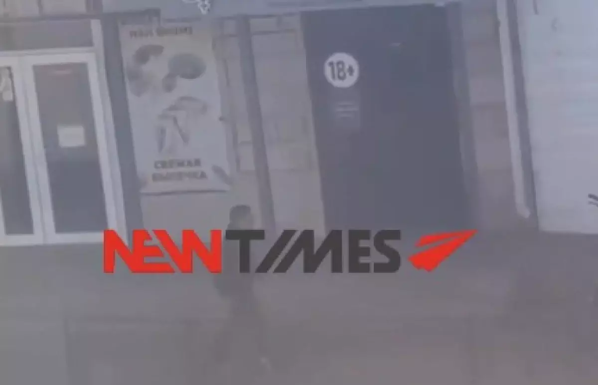 Кричал и громил всё вокруг: в Астане ищут дебошира с видео