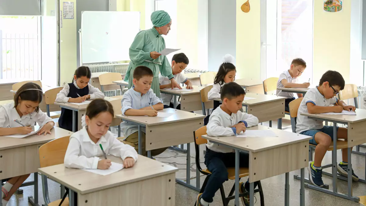 В Казахстане не хватает более трех тысяч специальных педагогов