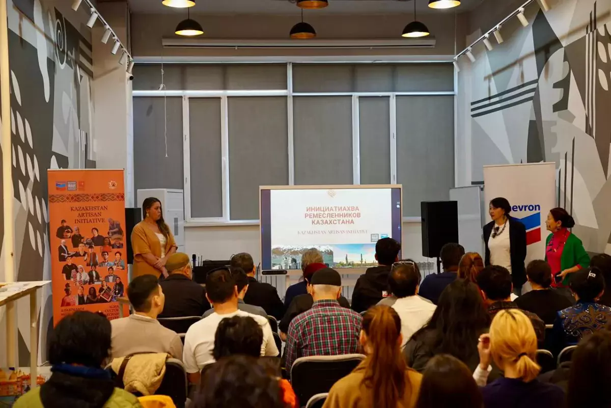 Мәдениеттер диалогы: Алматыда халықаралық қолөнер ретриті өтті