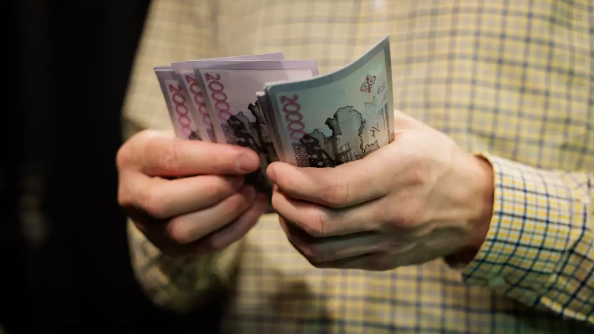 Көкшетауда Қопа көлінің жағалауын жөндеуге бөлінген 170 млн теңгені жымқырған шенеуніктер сотталды