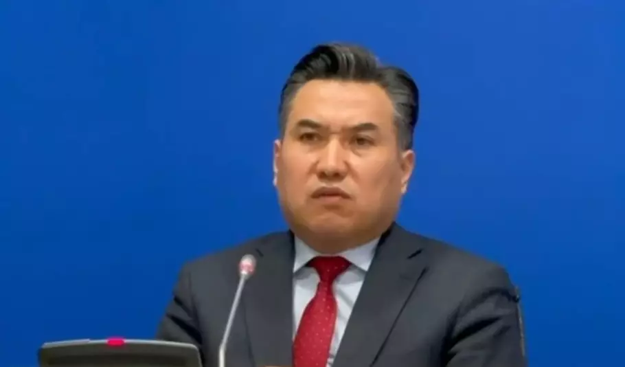 40 жыл жұмыс істесең – зейнетке ерте шығасың ба? Қазақстанда жаңа ұсыныс талқыланып жатыр