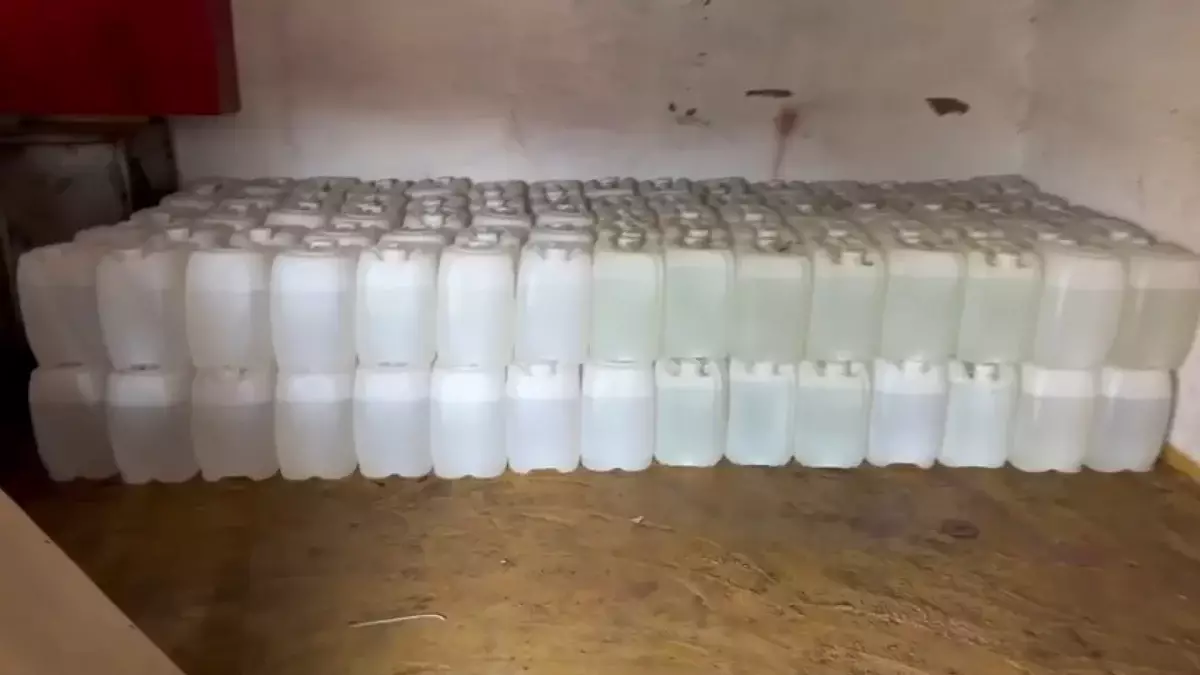 Есірткі қылмысы: Астанада ірі жасырын қойма анықталды