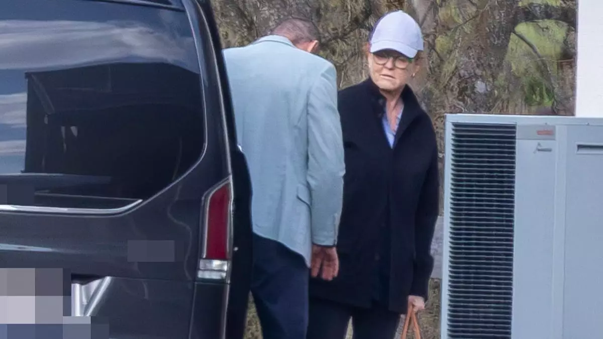 Сара Фергюсон надеется "раствориться, как туман", впервые появившись на публике за семь месяцев, сообщает эксперт.