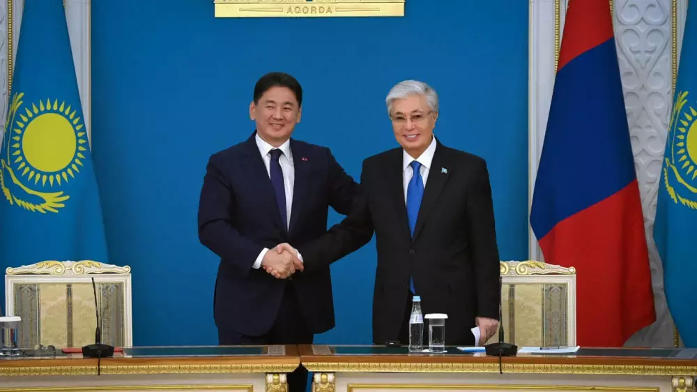 “Дружба из поколения в поколение“ - президент Монголии обратился к Токаеву