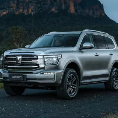 Tank 500 — китайский Land Cruiser, который не стесняется. Едем, ощущаем, говорим правду