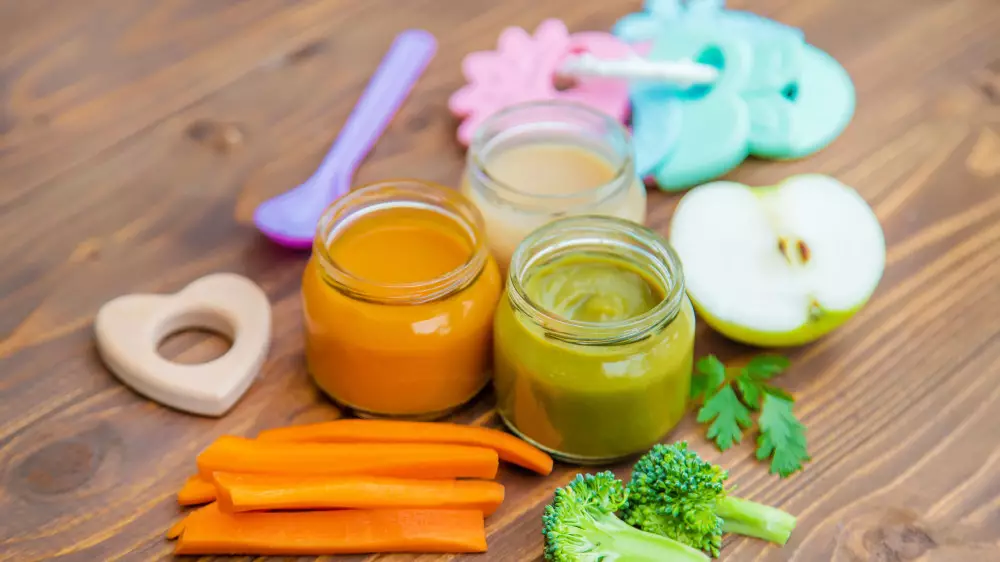 Балалар тағамынан егеуқұйрық уы табылған: Еуропадағы жанжалдан кейін Қазақстанда дүкендер тексерілді