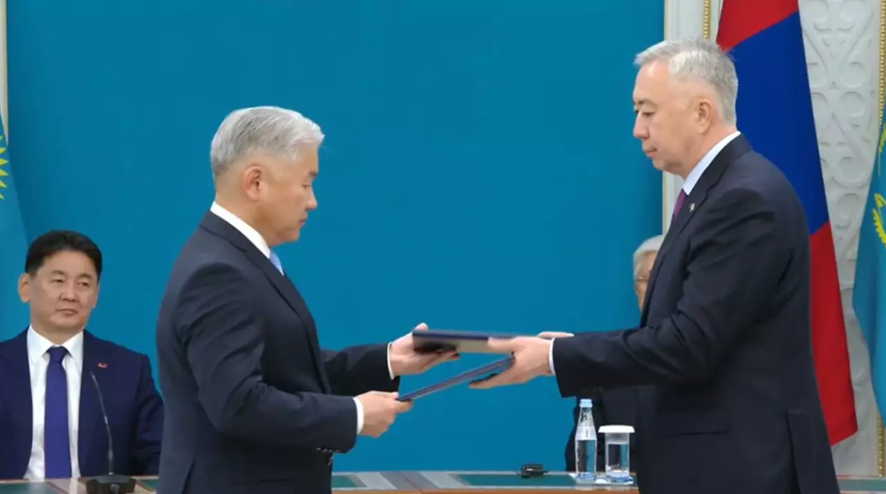 Қазақ-моңғол байланысы: стратегиялық серіктестік нығая түсті