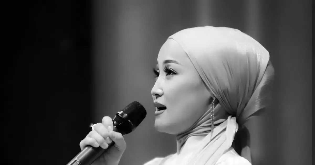   «Кешьюдің концертіне қатыспаймын!»: әнші Мөлдір Әуелбекованың айтқаны Баян Алагөзованың ашуына тиді   