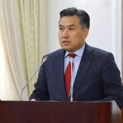 Для квалифицированных специалистов действует упрощенный порядок въезда – Аскарбек Ертаев