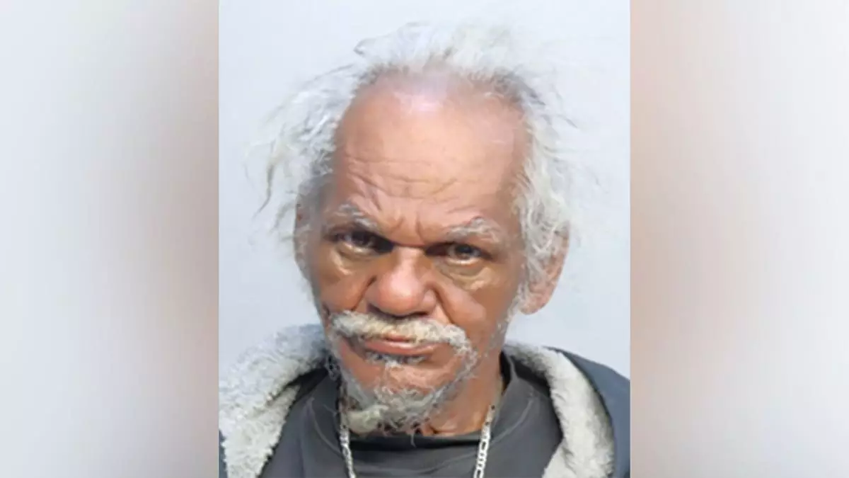 Федералы арестовали нелегального мигранта-рецидивиста, который, по их словам, десятилетиями уклонялся от депортации из-за политики "убежищ".