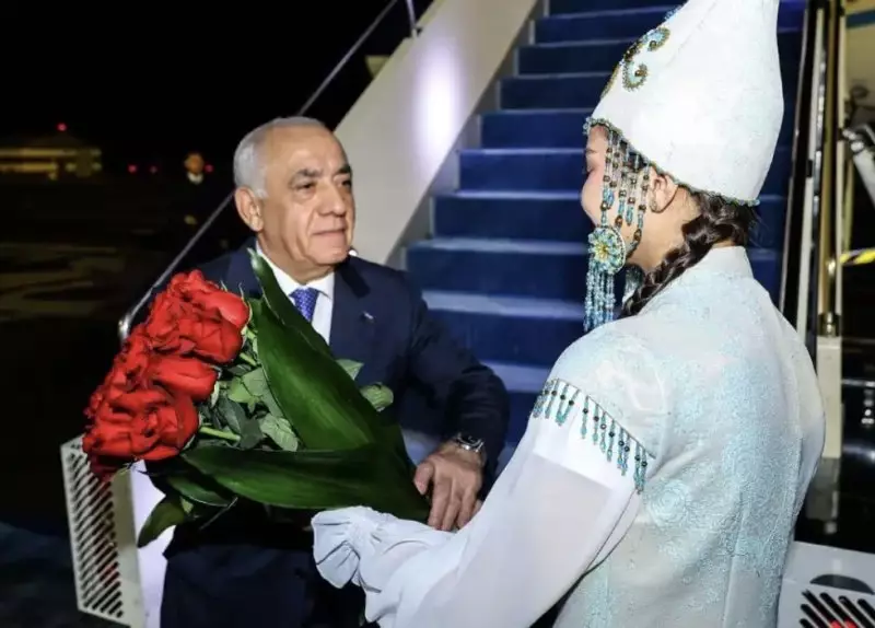 В Казахстан прилетел премьер Азербайджана