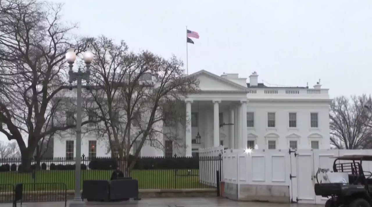 Трамп Иранмен бітім мерзімін ұзартты