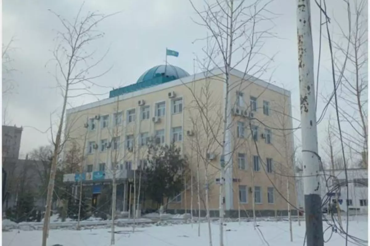 Арендуют за 16 млн, обслуживают за 11: расходы на здание акимата в Атырау растут