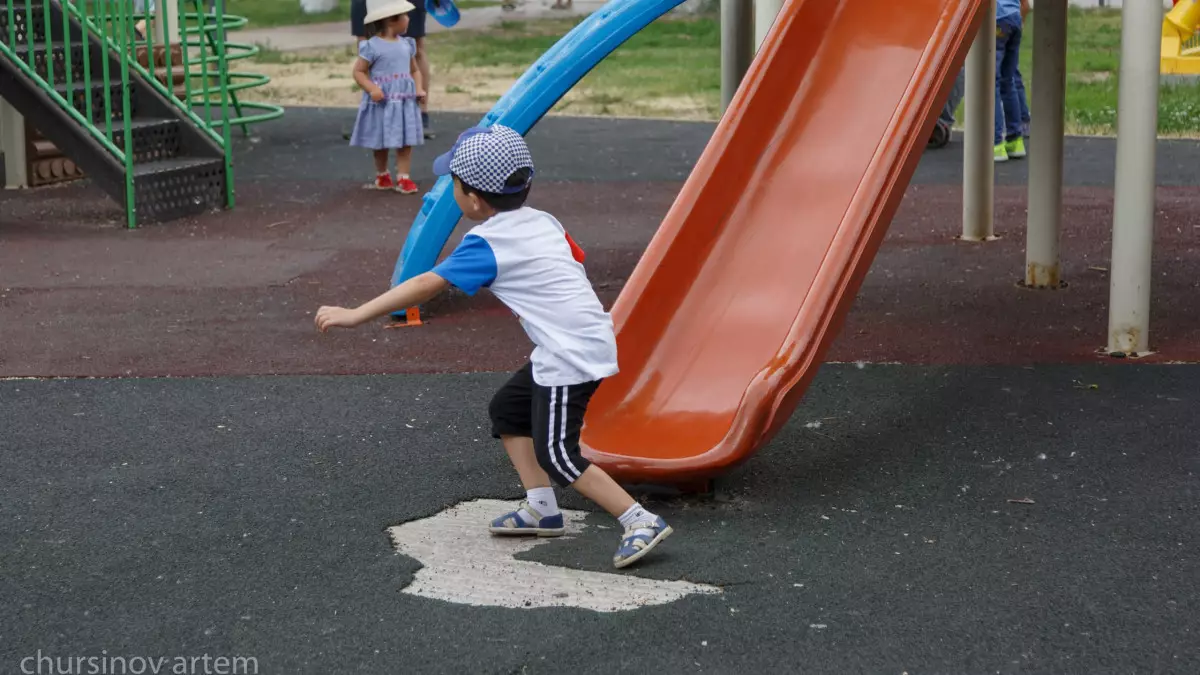Астанада 176 аула мен ойын алаңы жөнделеді: Қай мекенжайлар қамтылды?