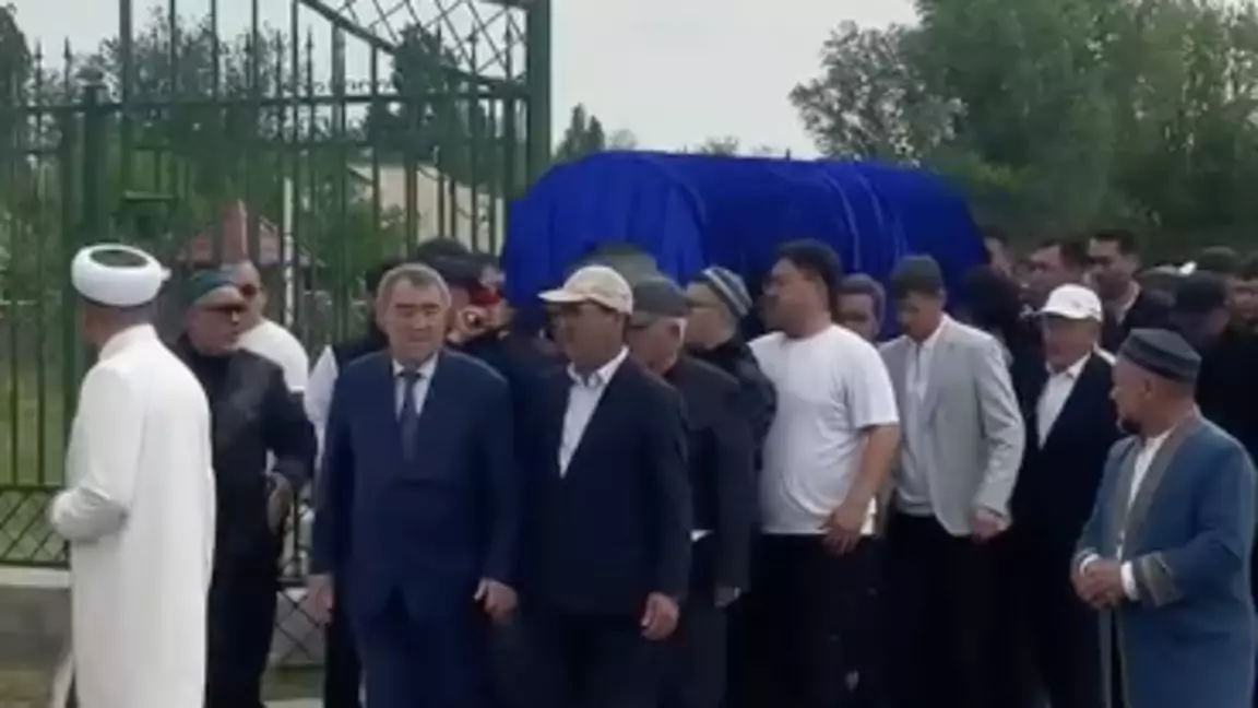 Отырарда Мұхтар Шахановпен қоштасу рәсімі өтіп жатыр