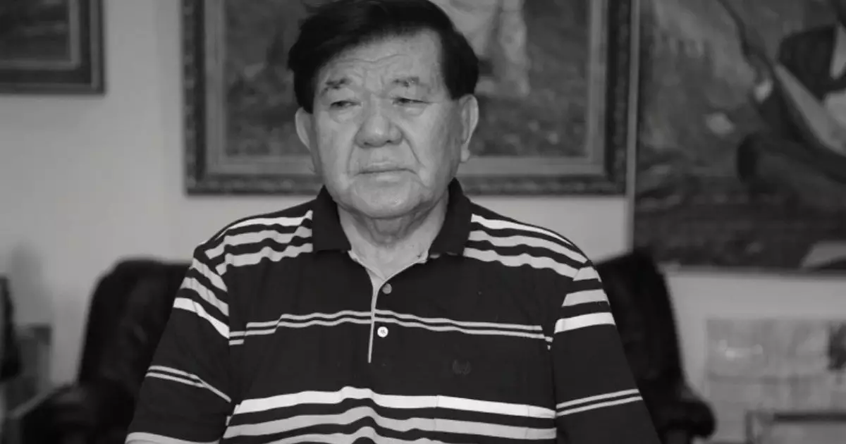  Отырарда ақын Мұхтар Шахановтың жаназасы шығарылды 