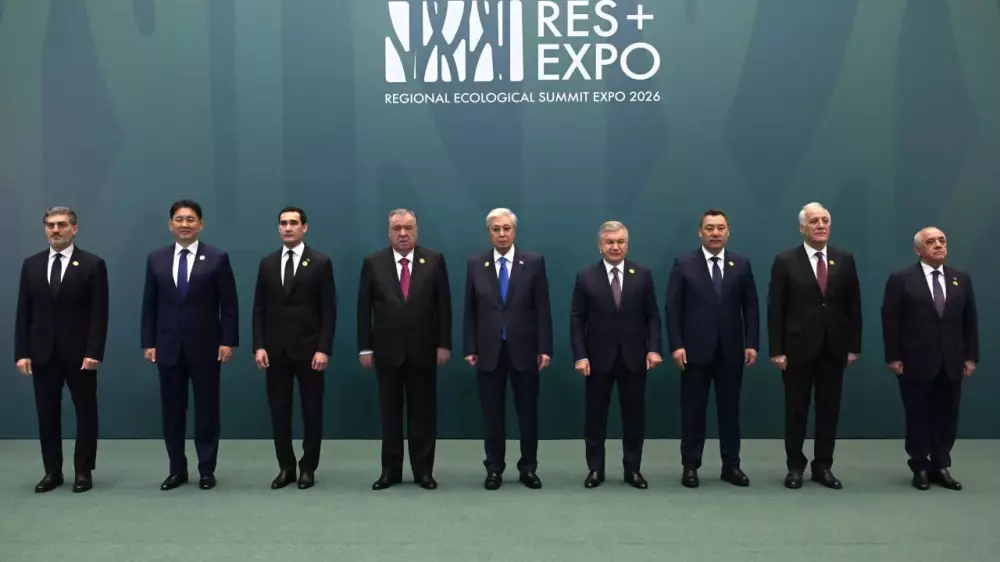 Токаев встретил президентов в центре EXPO в Астане