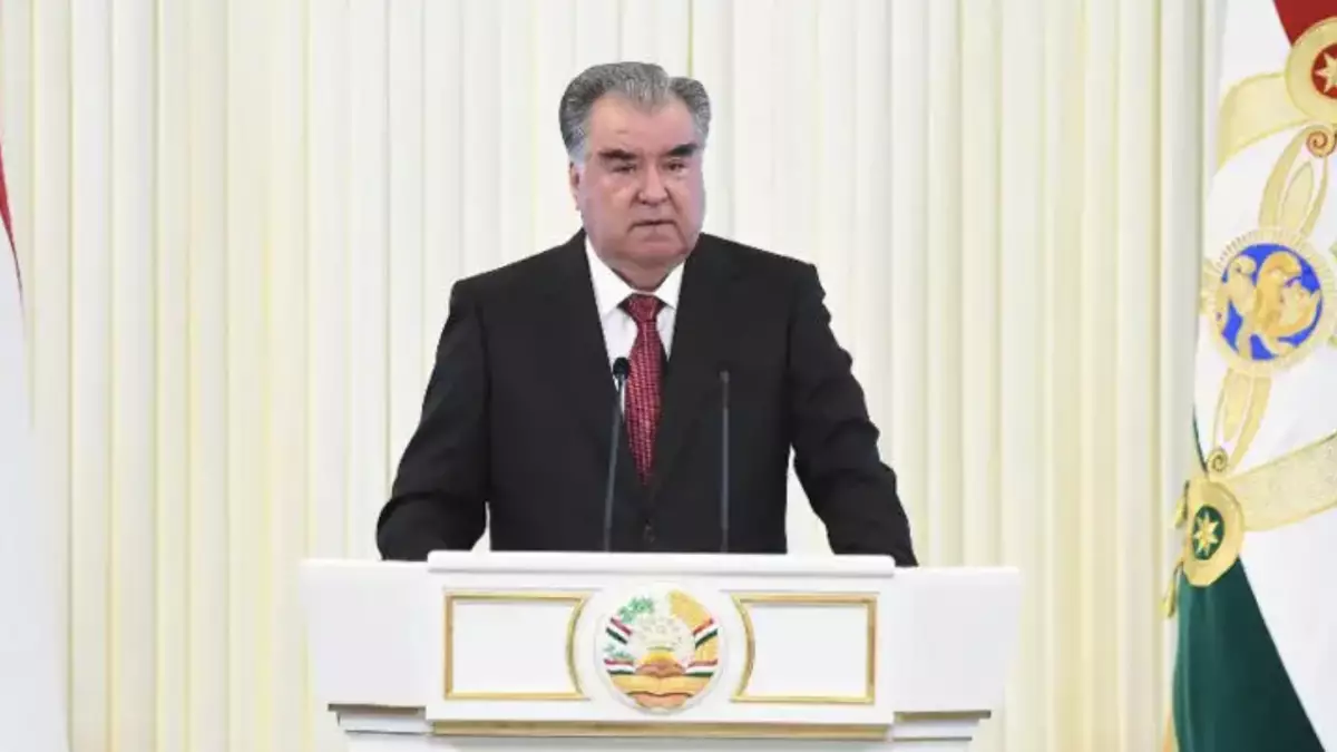 Центральной Азии грозит водный дисбаланс из-за таяния ледников — Эмомали Рахмон