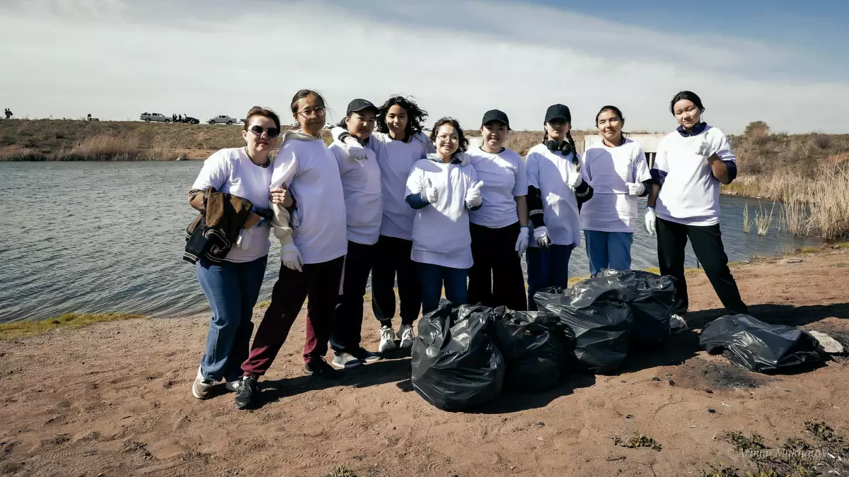 "Таза Қазақстан" қозғалысына миллиондаған ерікті қосылған