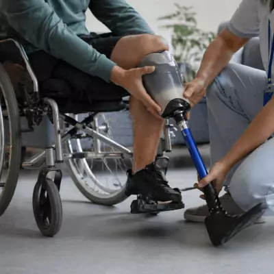 В Казахстане вводят аренду колясок и протезов для людей с инвалидностью