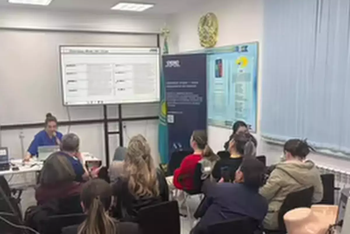 Алматыда халықаралық шеберлік дәрісі аясында 14 ота жасалды