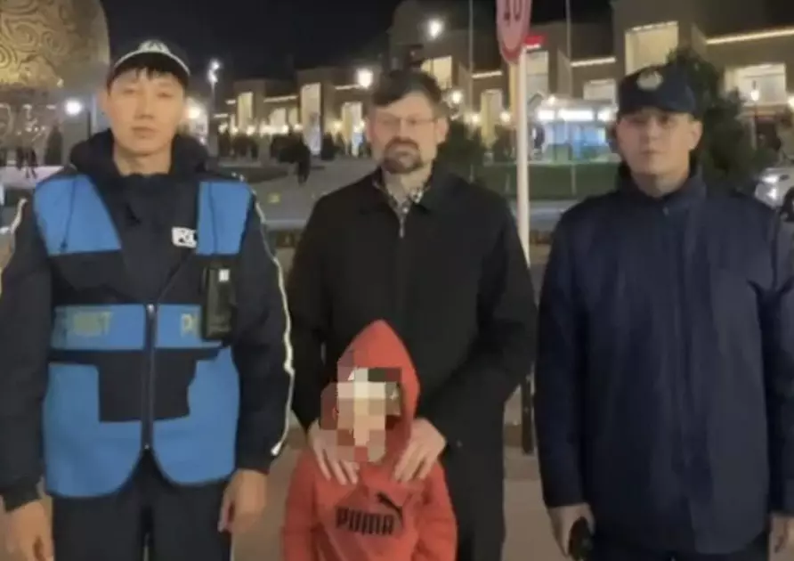 Түркістанда Америкадан қыдырып келген бала жоғалып кеткен