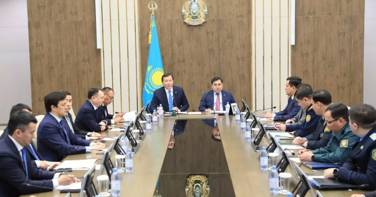  Мемлекеттік қызмет істері агенттігінің төрағасы Ақтөбеде белсенді жастармен кездесті 