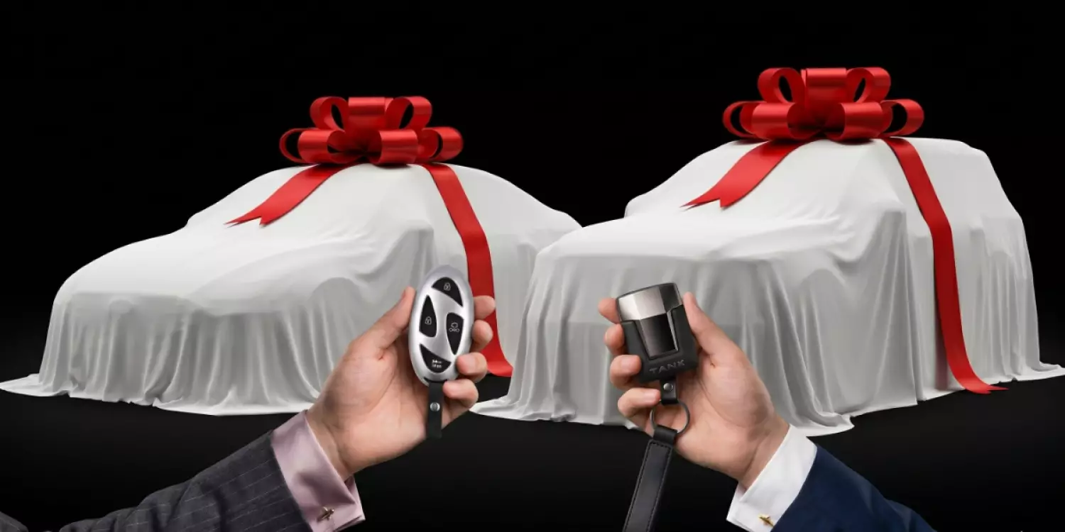 Тоқаев үнемдеуді тапсырғанда шенеуніктер TANK пен Hyundai сатып алып жатыр